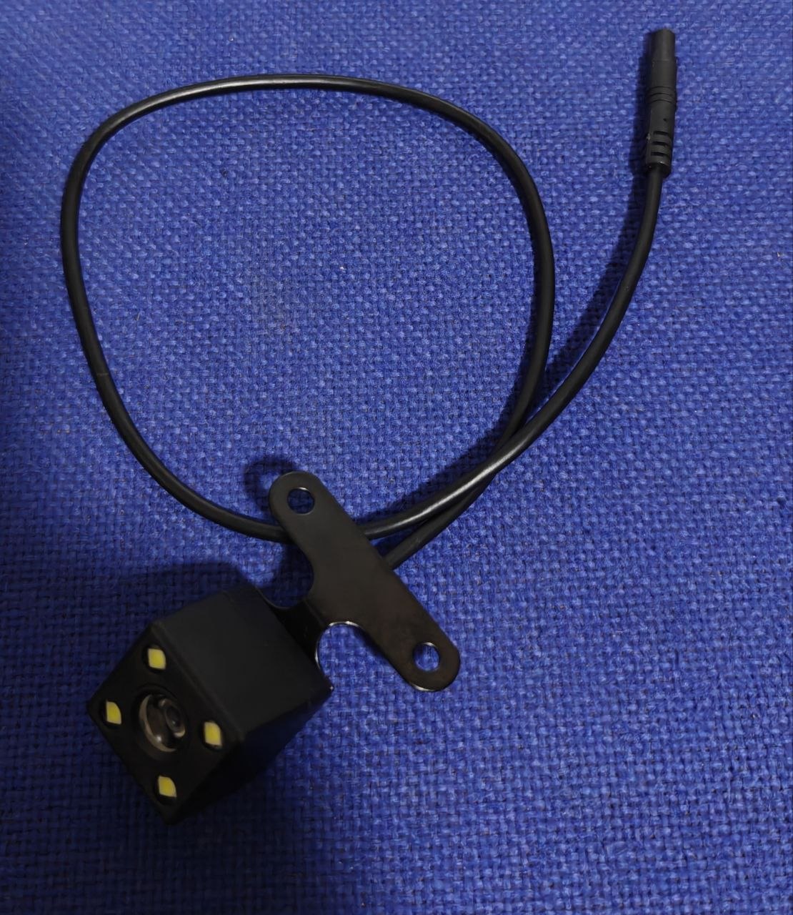 Rear camera — 4 LEDs