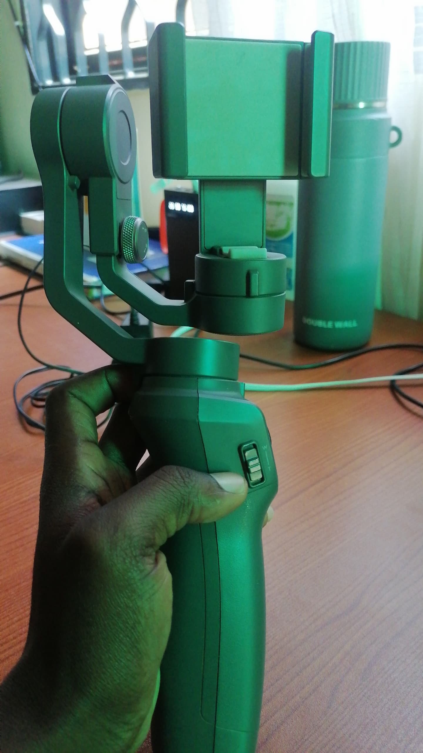 Green 3-Axis Smartphone Handheld Gimbal Stabilizer