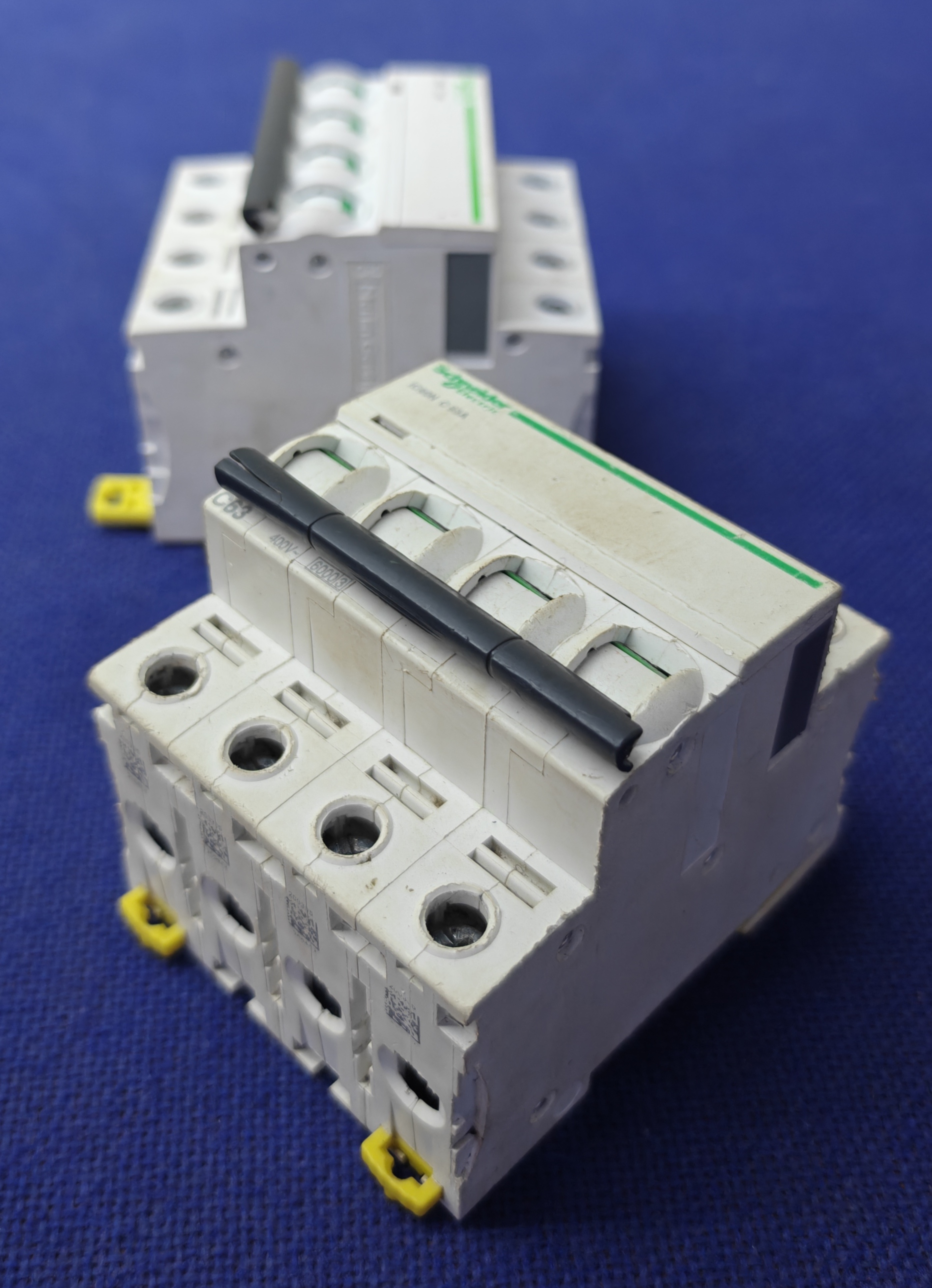 Schneider Electric iC60N C32A 4-Pole Circuit Breaker