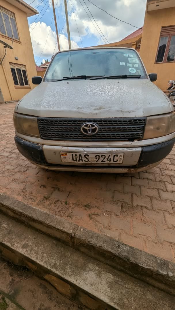 TOYOTA PROBOX UAS  - UGX 13,500,000