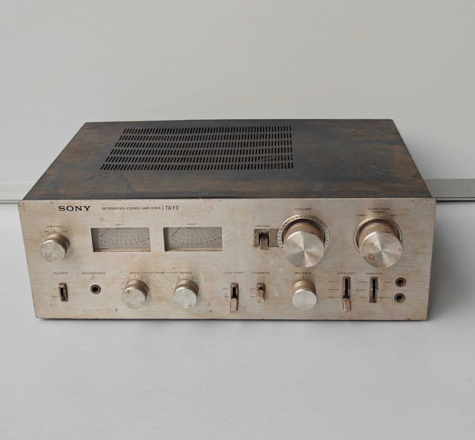 Sony TA-F3 Integrated Stereo Amplifier - Vintage Audio Equipment