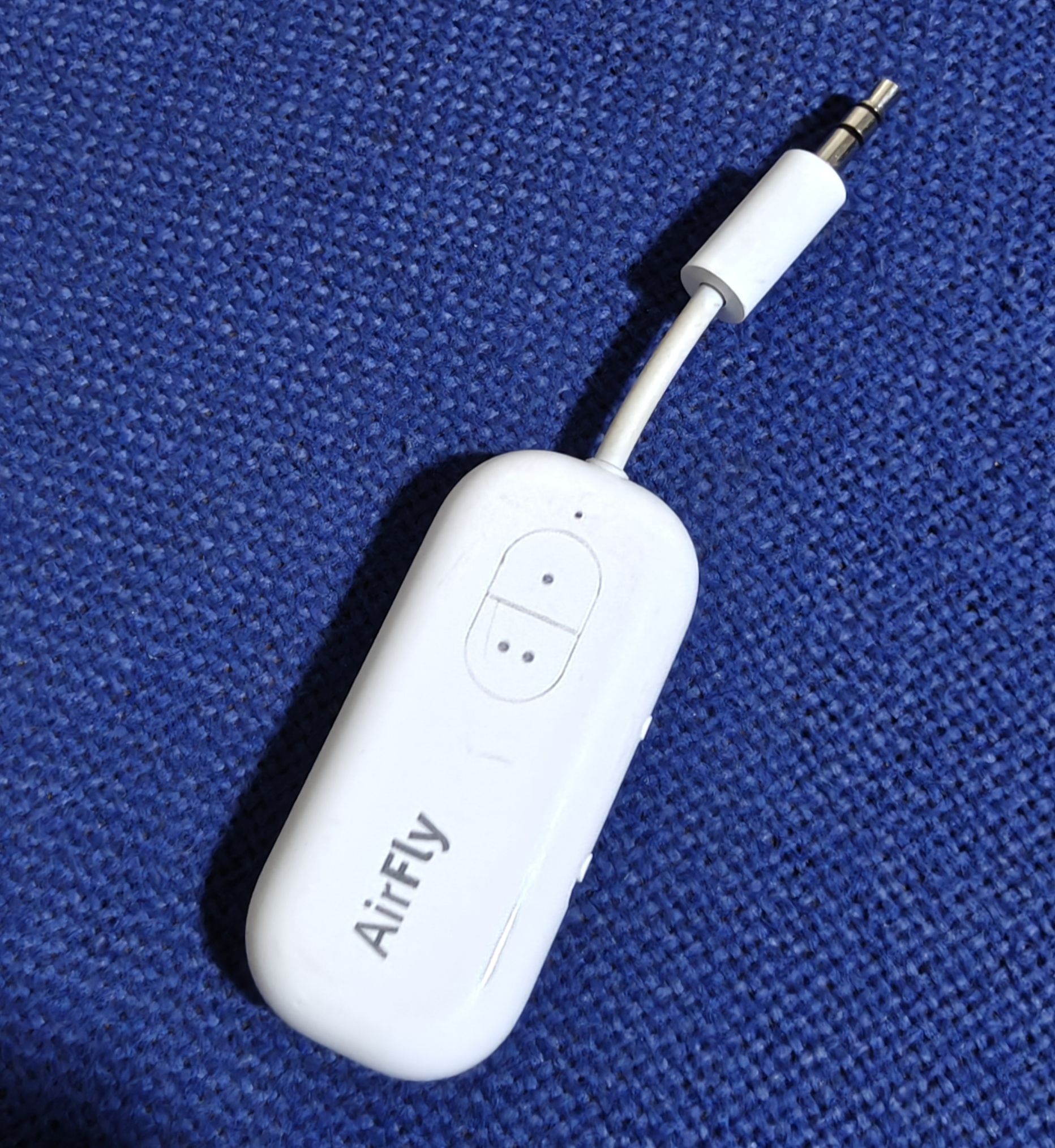 Twelve South AirFly Duo Bluetooth Transmitter – UGX 15,000