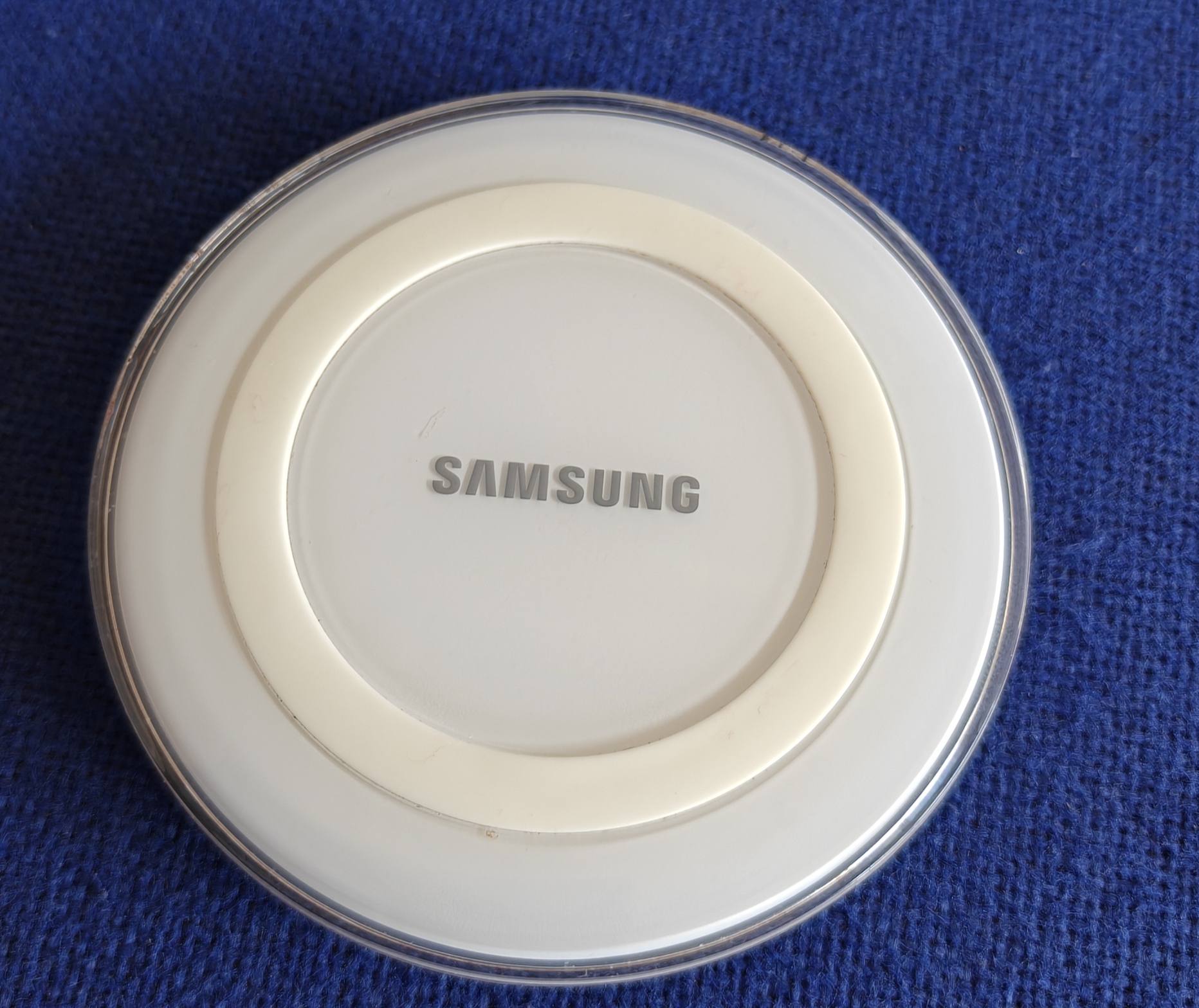 Samsung Wireless Charger Pad - White