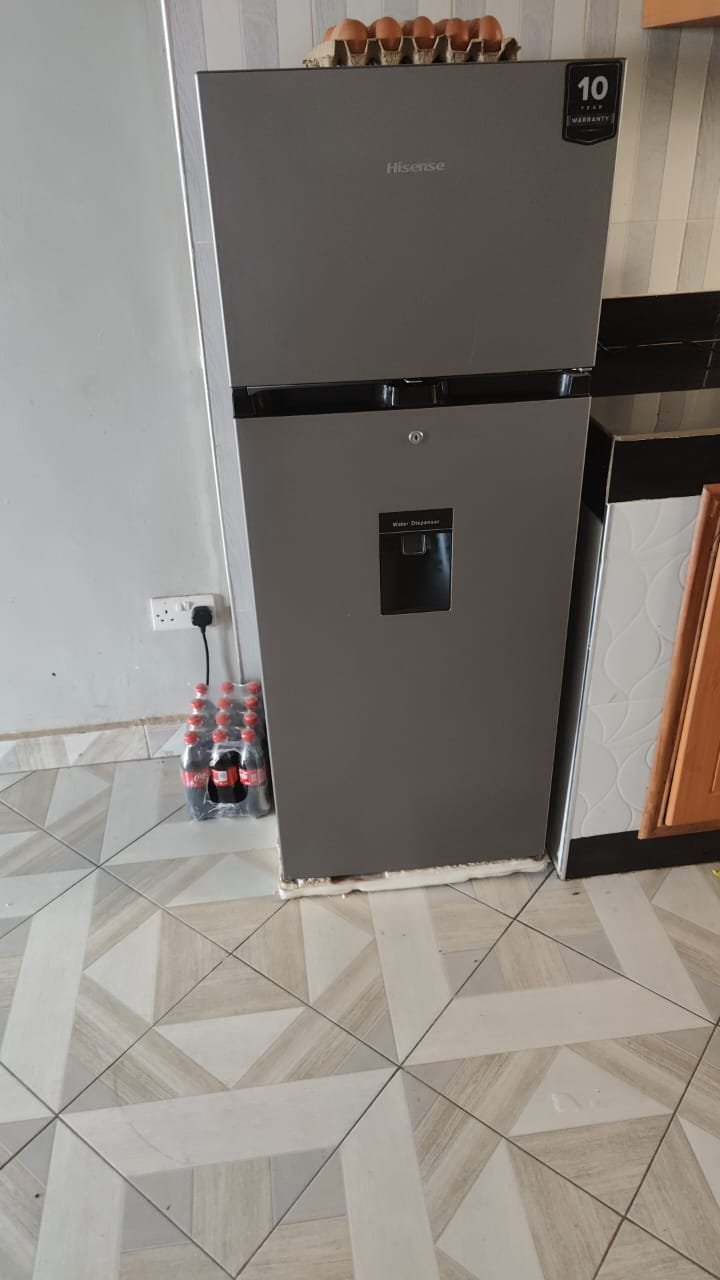 Hisense 10L Top Freezer Refrigerator with Water Dispenser