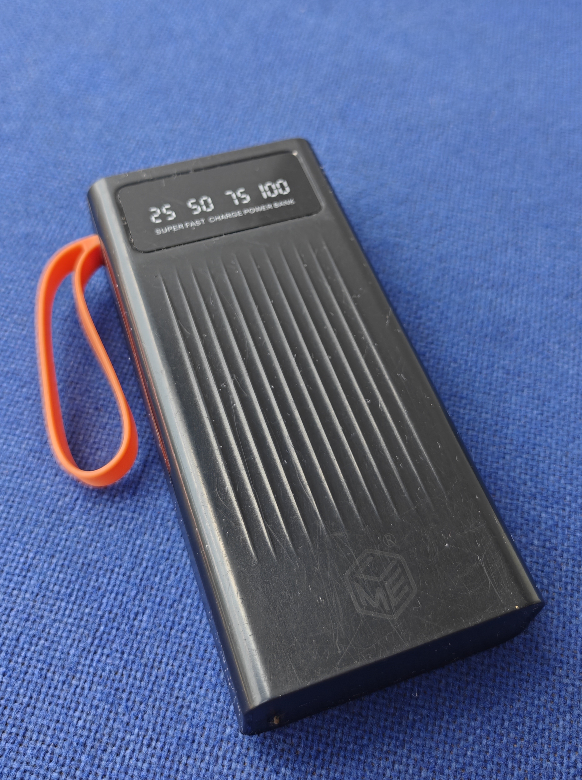 Super Fast Charger Power Bank -