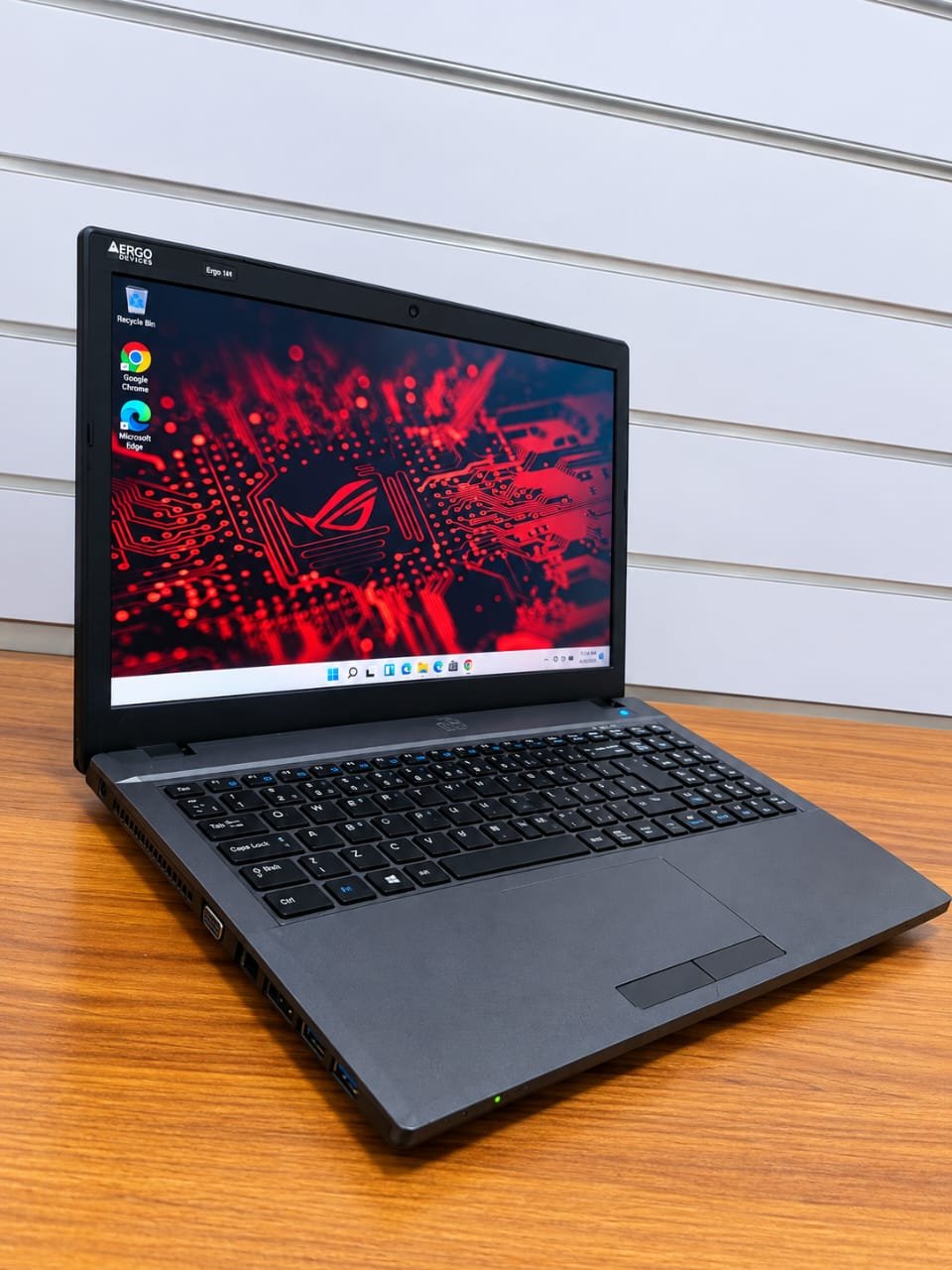 Aergo Notebook Laptop - Intel Core i3, 6GB RAM, 500GB HDD