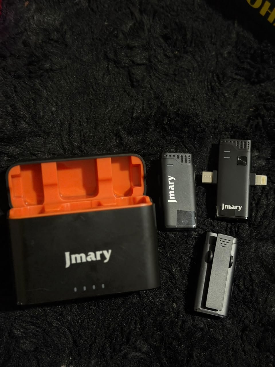 Jmary Portable Power Bank Charger Kit with USB-C Cables