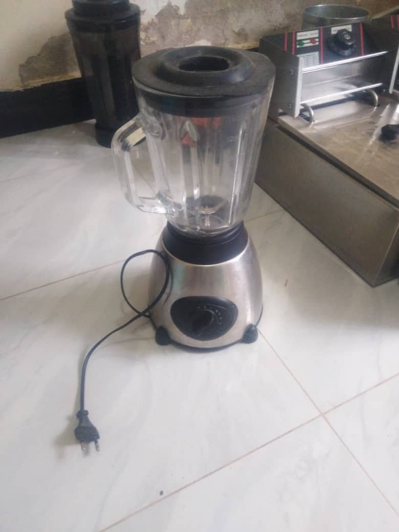 Stainless Steel Electric Blender with Glass Pitcher