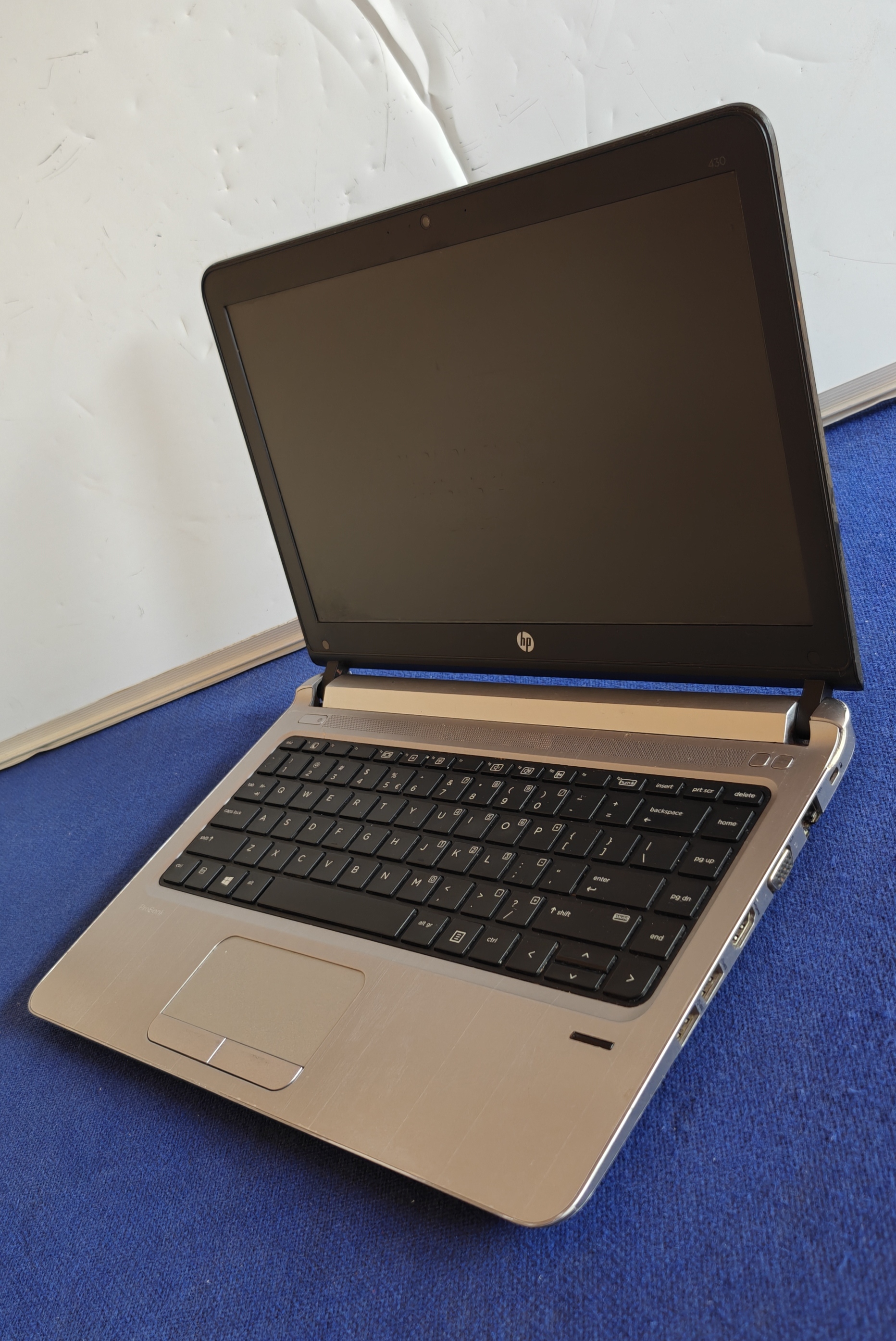 HP ProBook 14 Laptop - Core i5, 4GB RAM
