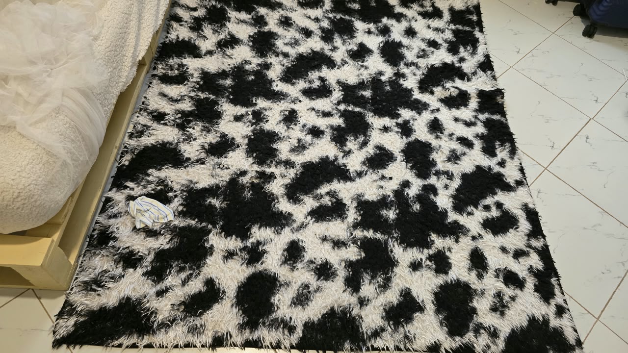 Black and White Leopard Print Shaggy Rug - Large
