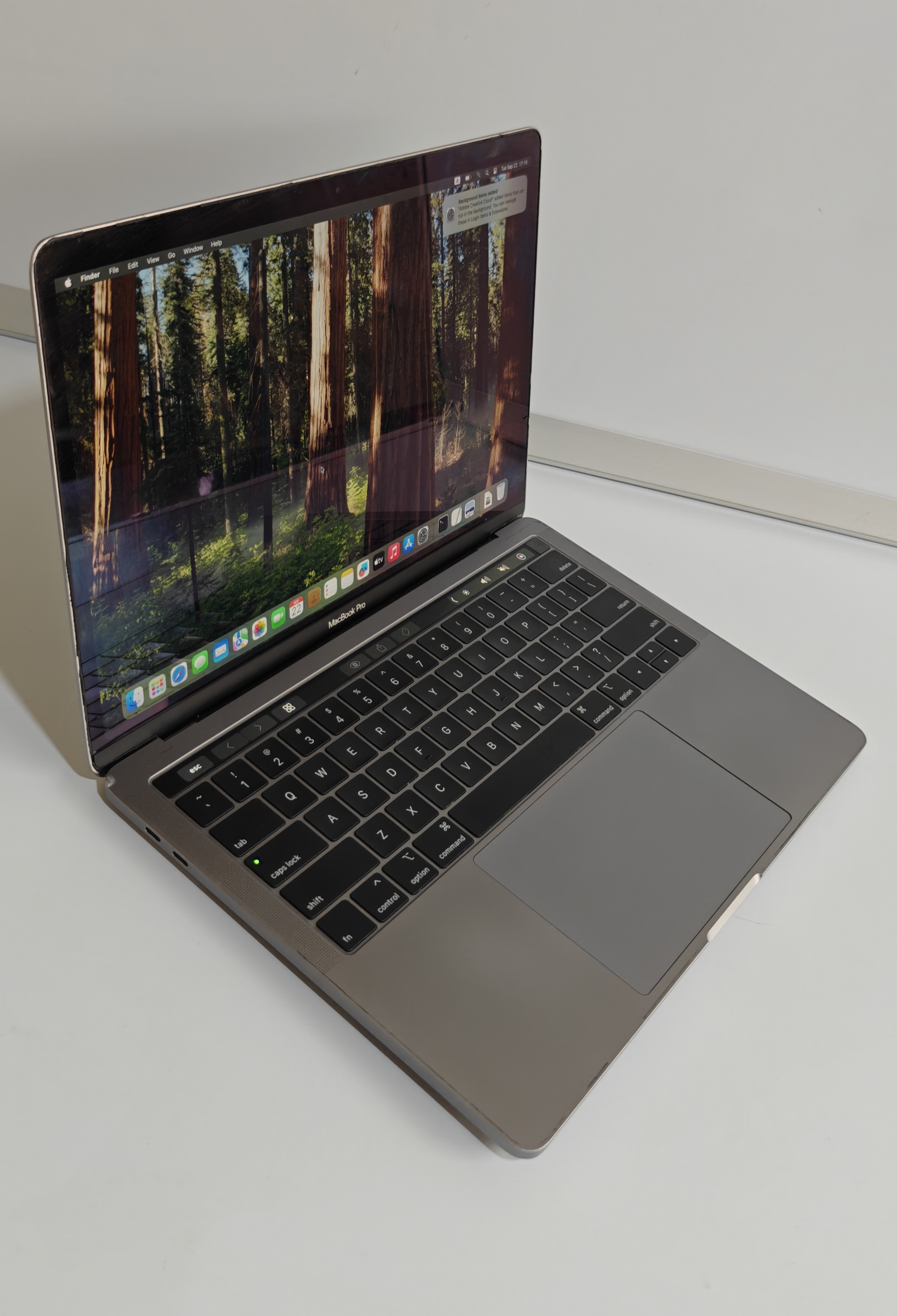 MacBook Pro 13-inch 2018 Core i5 8GB RAM