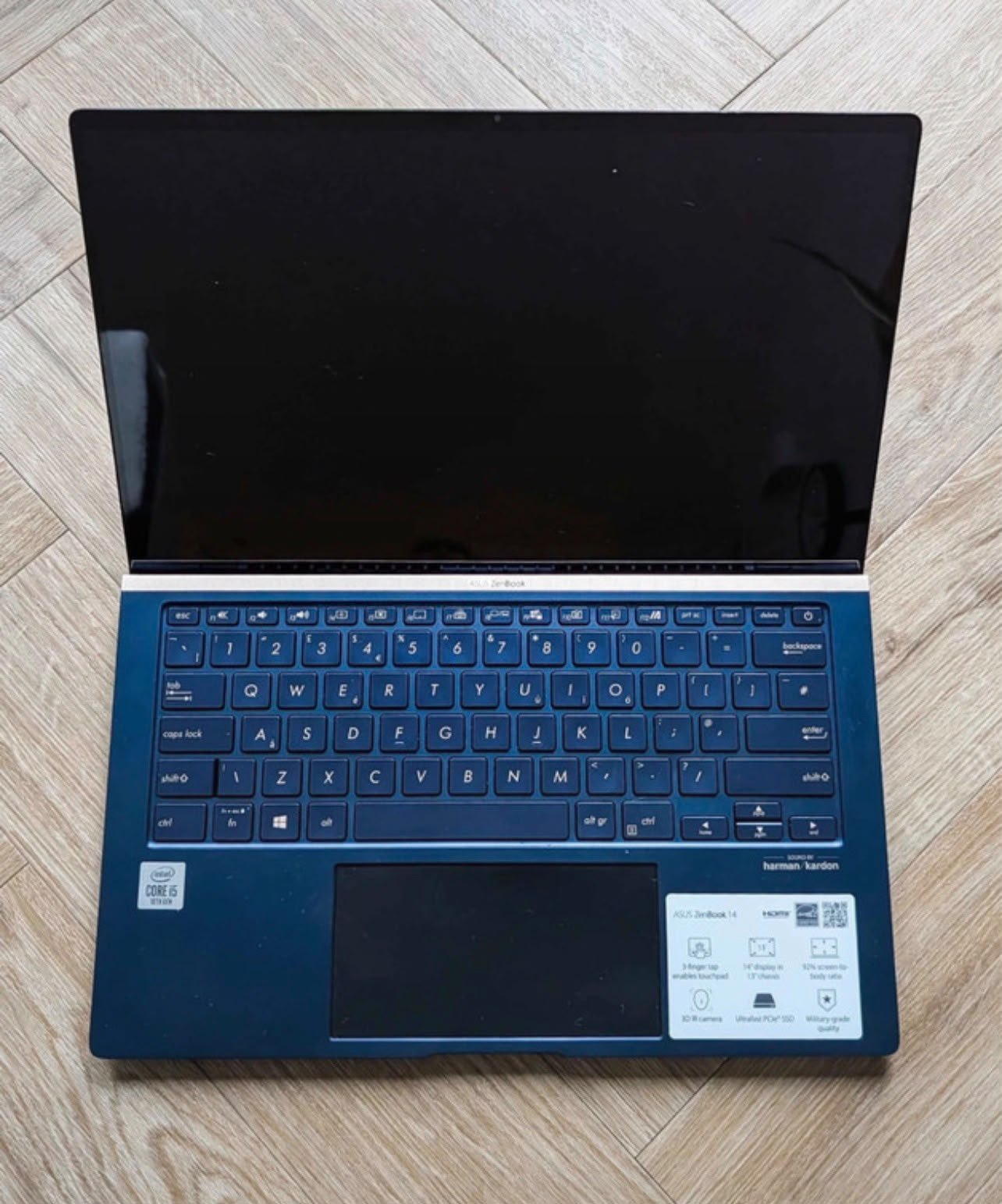 ASUS ZenBook 14 - Intel Core i5, Blue, Harman Kardon Audio
