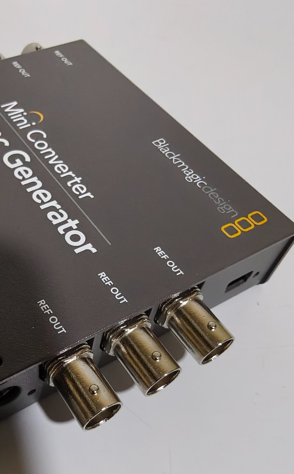 Blackmagic Design Mini Converter Sync Generator