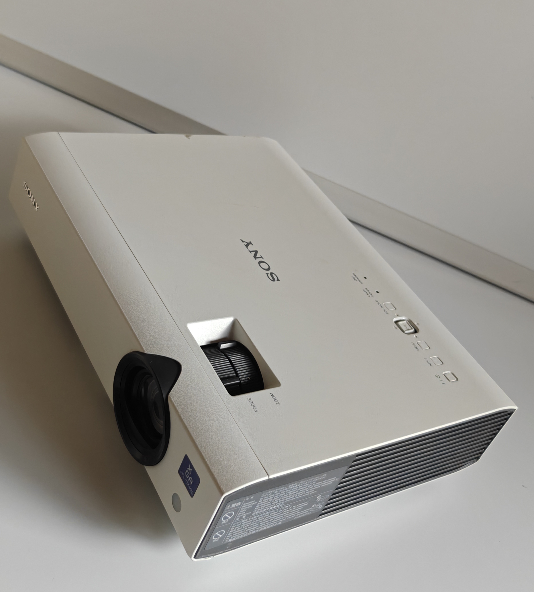 Sony VPL-FHZ70 Projector - White
