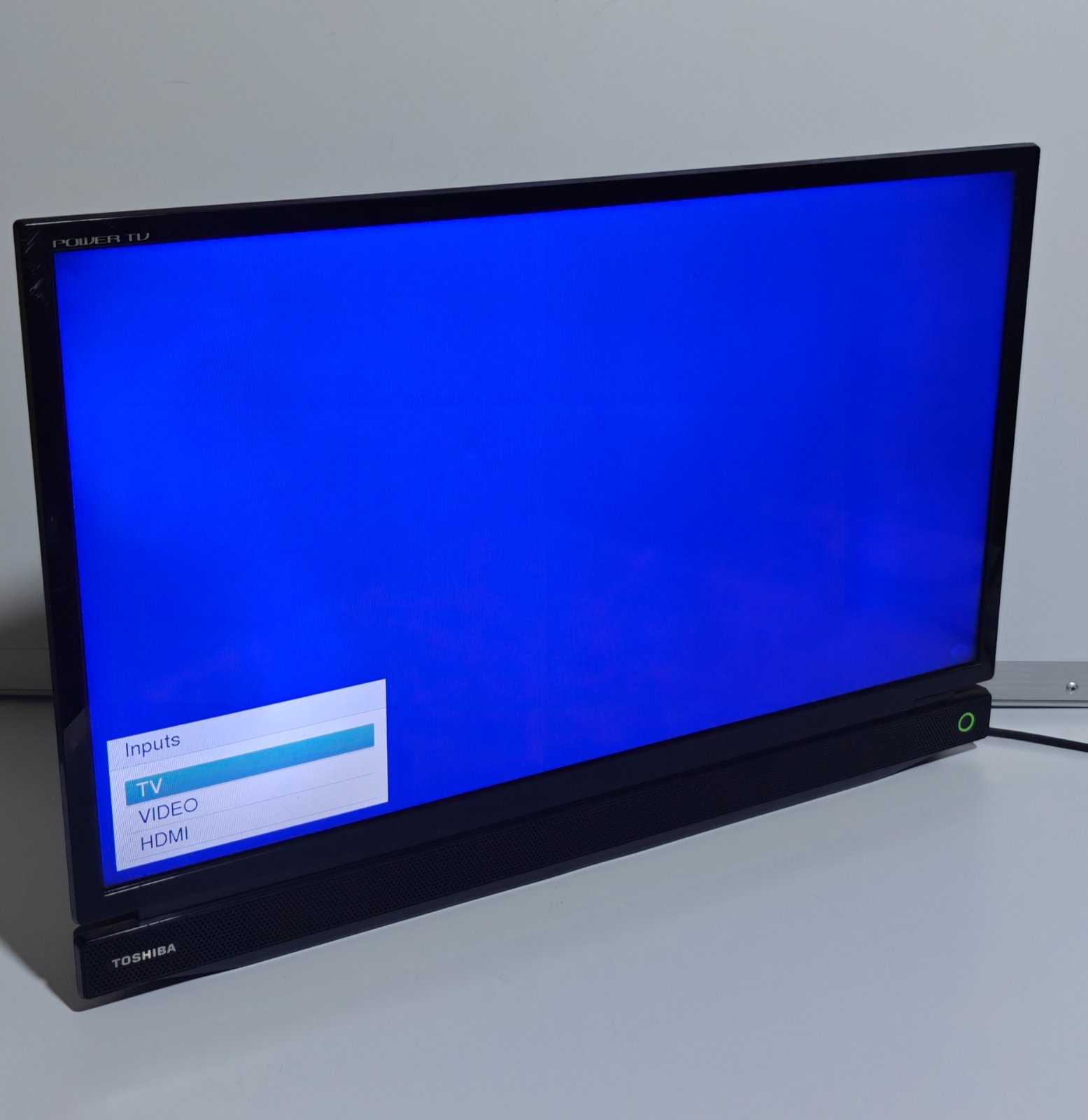 Toshiba Power TV 32 inch LED Television with HDMI