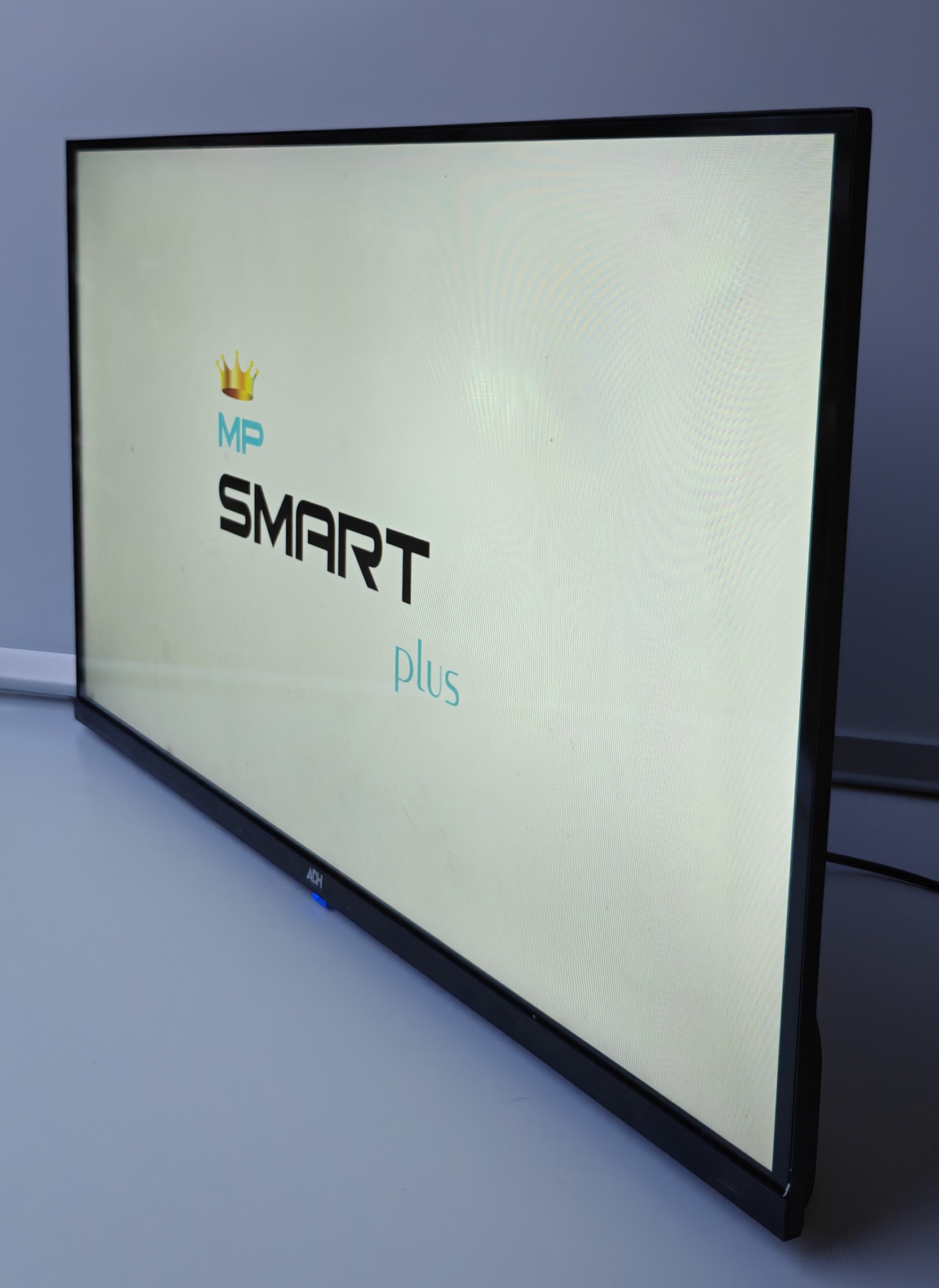 MP Smart Plus 32" Smart TV with Remote Control