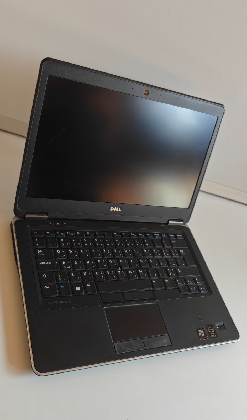 Dell Latitude E6420 Laptop - Intel Core i5, 14" Screen