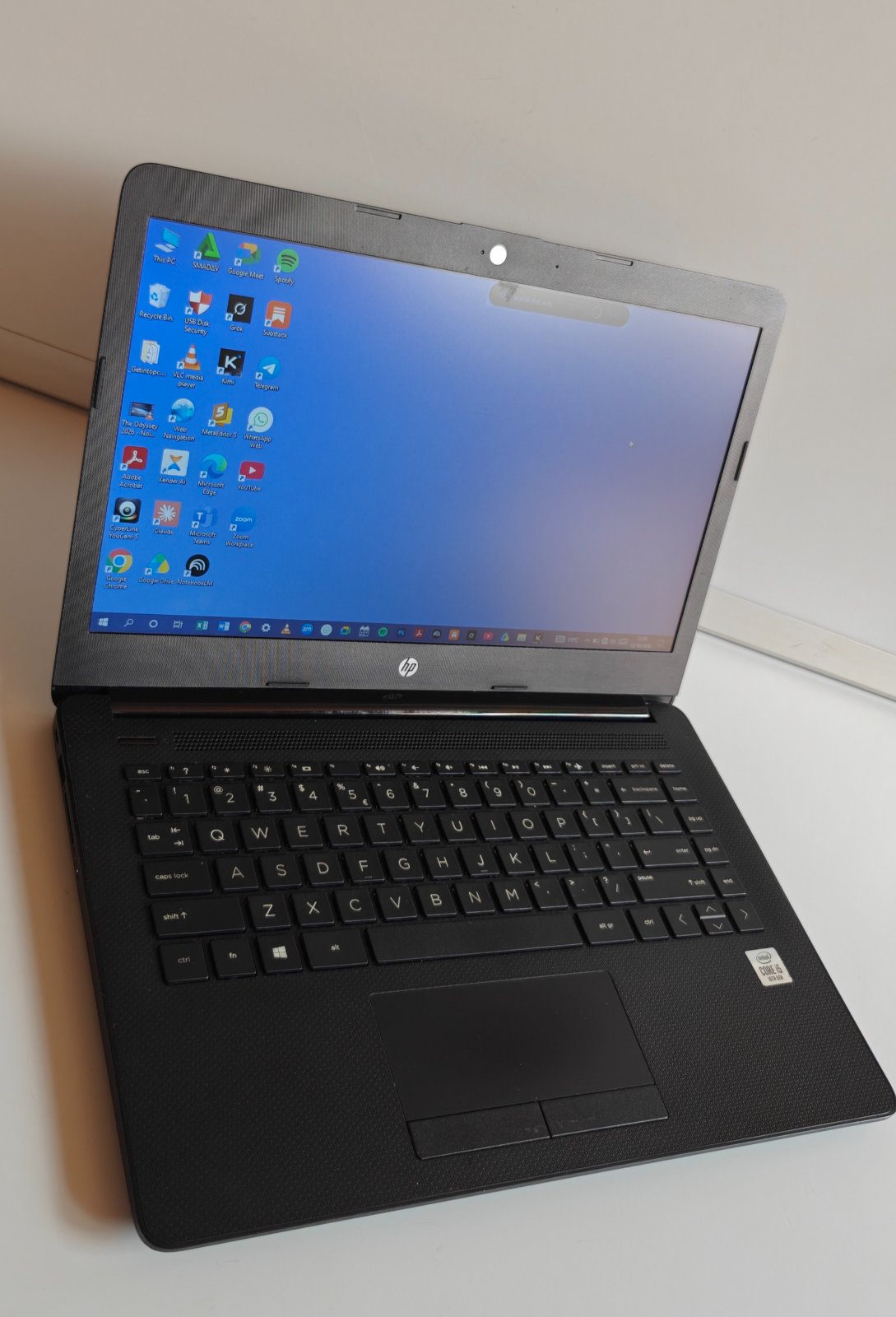 10th Gen 1TB Core i5 HP 14 Laptop – 4GB RAM – UGX 550,000