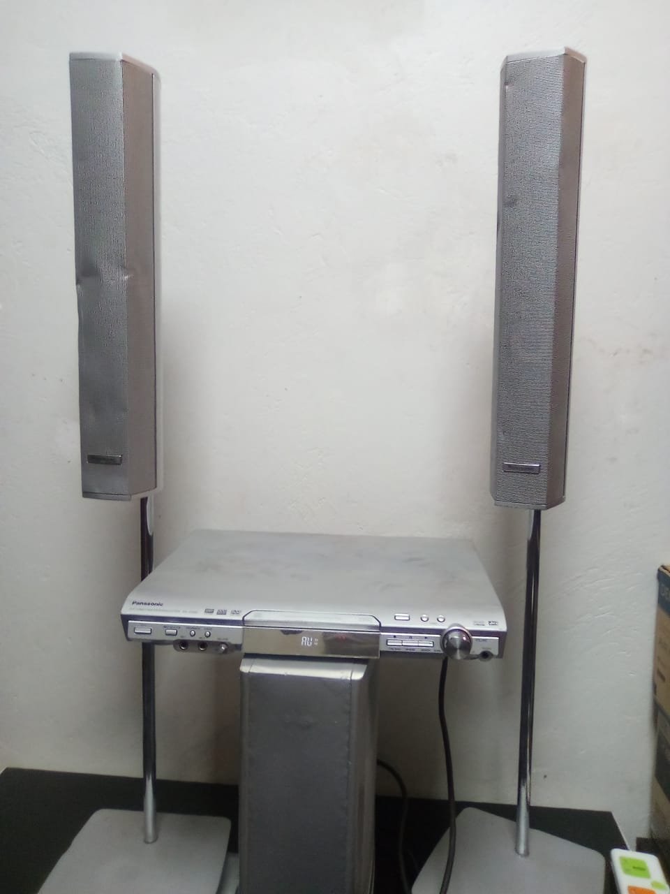Panasonic DVD Home Theater System with Tall Speakers