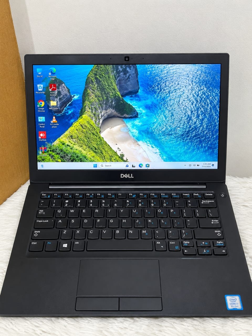 Clean Dell latitude 7480 Intel core i5