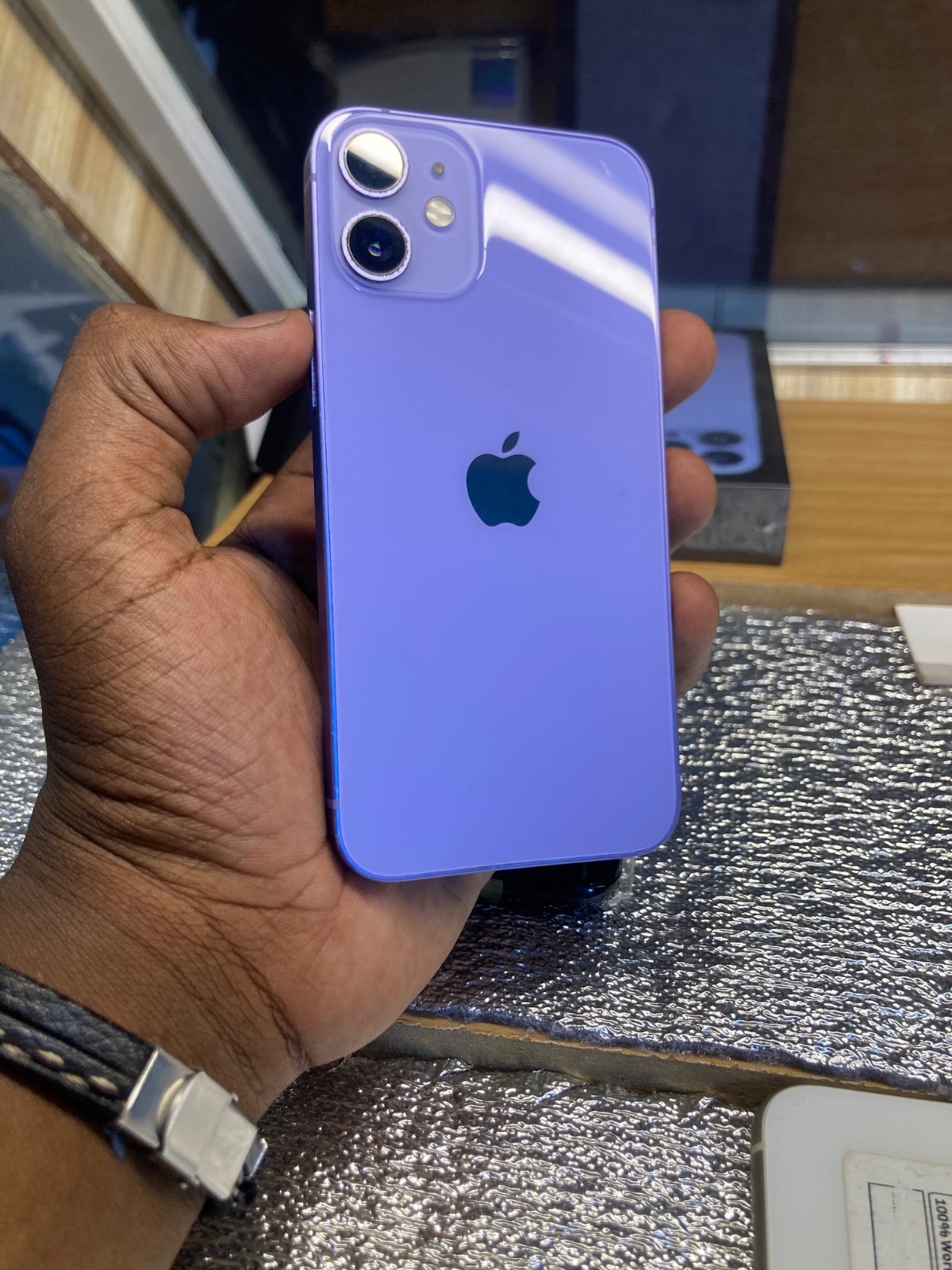 iPhone 12 mini