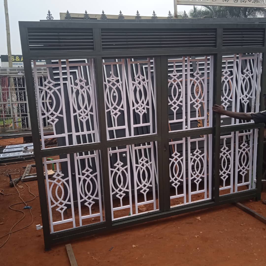Decorative Metal Security Gate with Burglar Proof Design